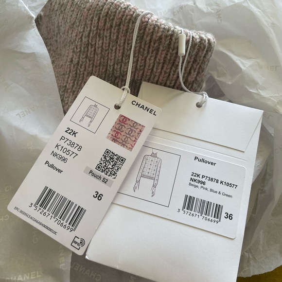 Chanel 22K logo beige pink sweater - Picture 9 of 9